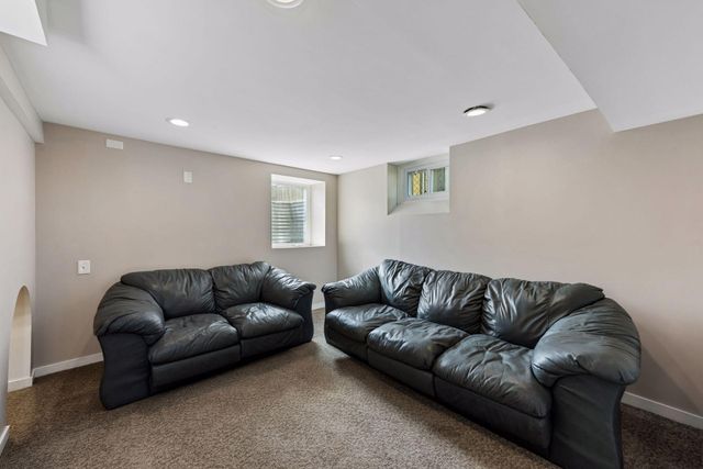 4228 42nd Avenue S, Minneapolis, MN 55406