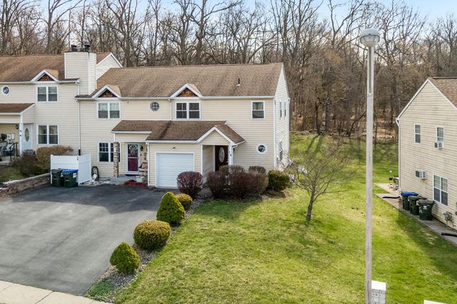 14 Franklin Place, Washingtonville, NY 10992
