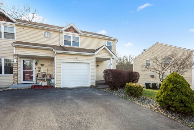14 Franklin Place, Washingtonville, NY 10992