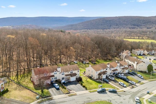 14 Franklin Place, Washingtonville, NY 10992