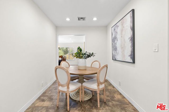 24364 Arcadia Street, Newhall (santa Clarita), CA 91321