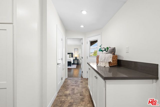 24364 Arcadia Street, Newhall (santa Clarita), CA 91321