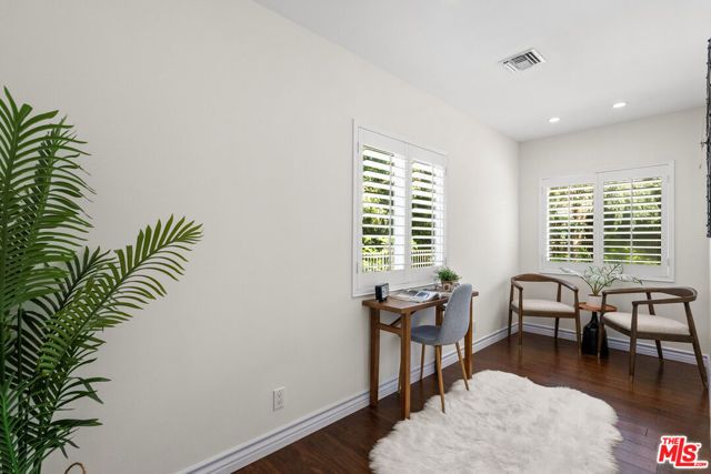 24364 Arcadia Street, Newhall (santa Clarita), CA 91321