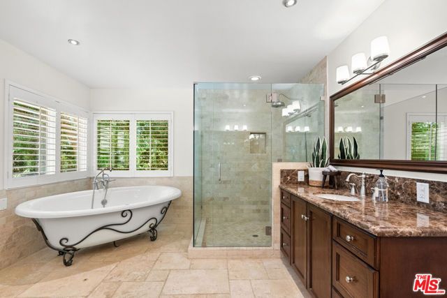 24364 Arcadia Street, Newhall (santa Clarita), CA 91321