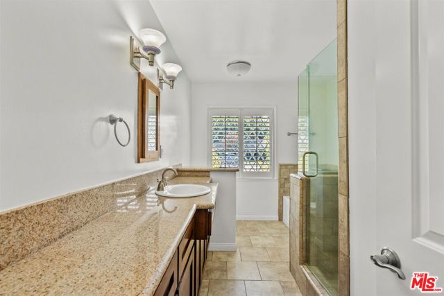 24364 Arcadia Street, Newhall (santa Clarita), CA 91321