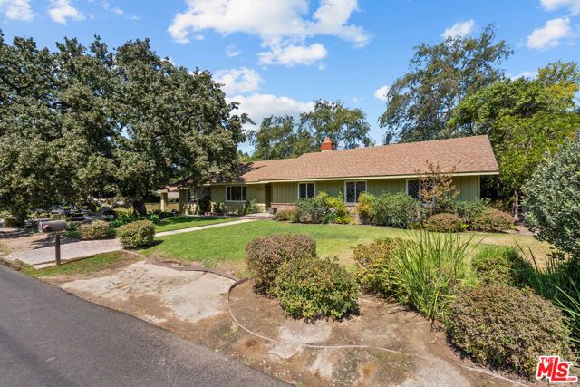 24364 Arcadia Street, Newhall (santa Clarita), CA 91321