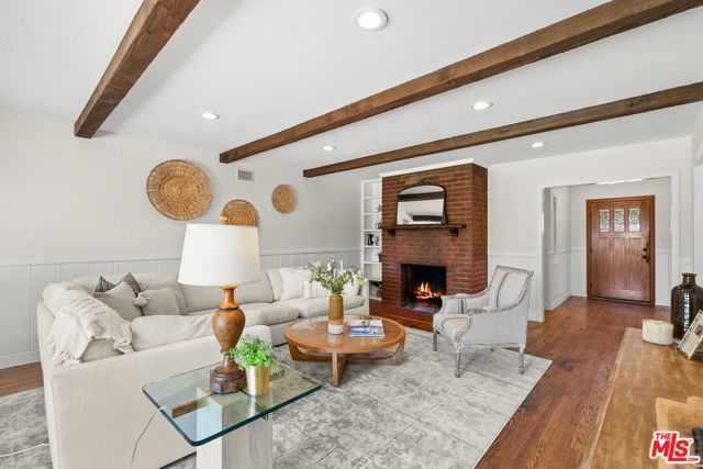 24364 Arcadia Street, Newhall (santa Clarita), CA 91321