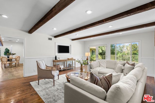 24364 Arcadia Street, Newhall (santa Clarita), CA 91321