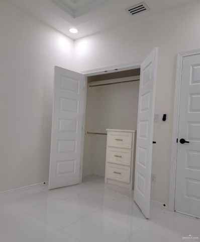 3708 E Diamondhead Avenue, Mission, TX 78573