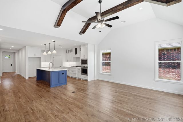 1563 S Hickory Circle, Broken Arrow, OK 74012