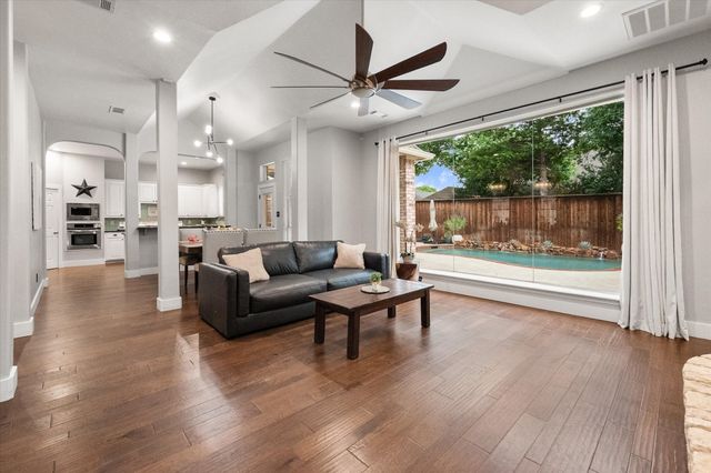 2619 Wild Ivy Trail, Mansfield, TX 76063