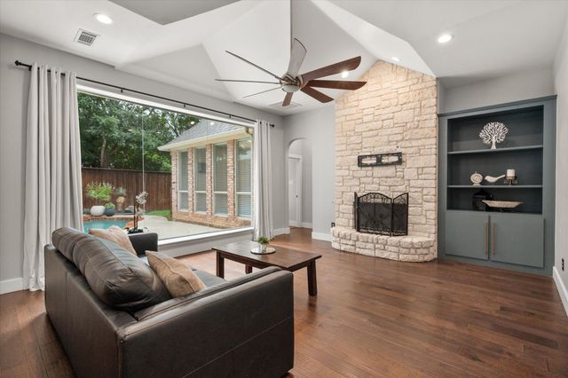 2619 Wild Ivy Trail, Mansfield, TX 76063
