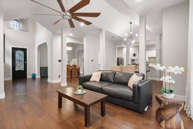 2619 Wild Ivy Trail, Mansfield, TX 76063