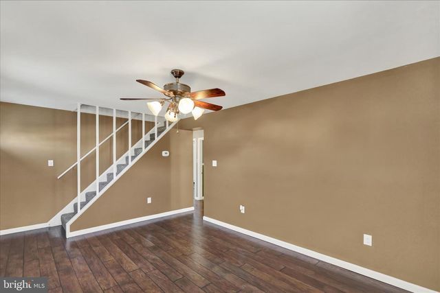 706 WAGON WHEEL LN, Temple, PA 19560