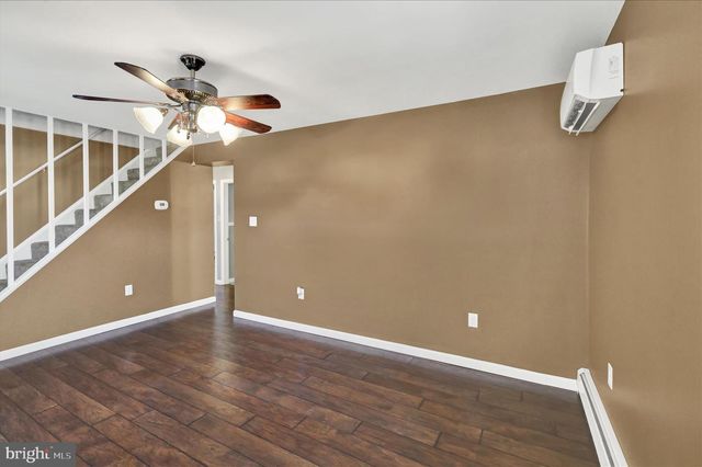 706 WAGON WHEEL LN, Temple, PA 19560