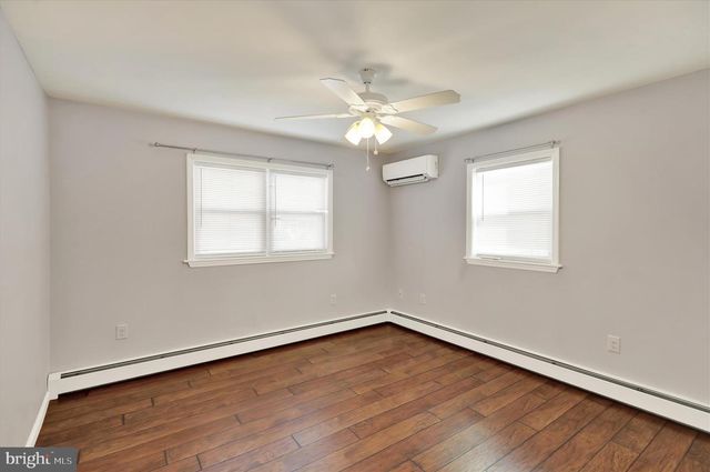 706 WAGON WHEEL LN, Temple, PA 19560