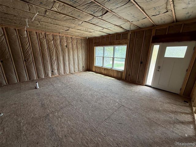 7301 Yale, Lexington, MI 48450