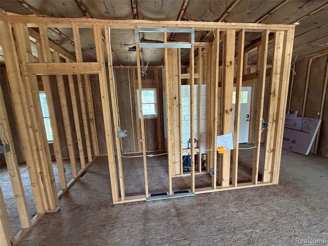 7301 Yale, Lexington, MI 48450