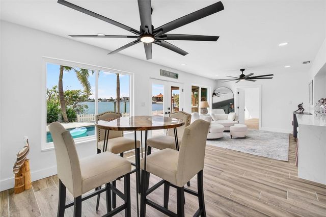 650 64TH AVENUE, St Pete Beach, FL 33706