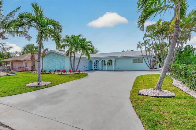 650 64TH AVENUE, St Pete Beach, FL 33706