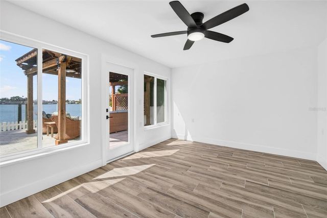 650 64TH AVENUE, St Pete Beach, FL 33706