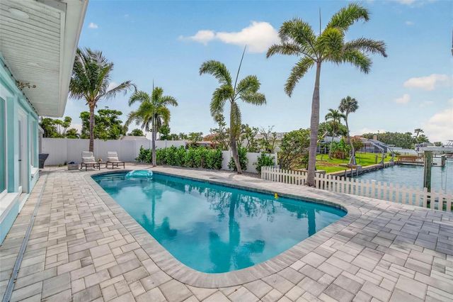 650 64TH AVENUE, St Pete Beach, FL 33706