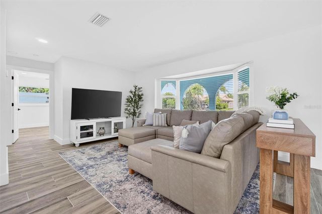 650 64TH AVENUE, St Pete Beach, FL 33706