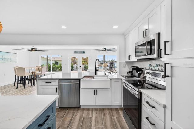 650 64TH AVENUE, St Pete Beach, FL 33706
