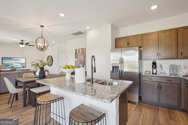 8 Southbend Court, Rome, GA 30165