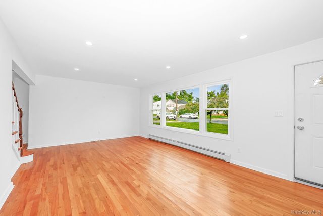 2230 Beech Street, Wantagh, NY 11793