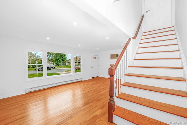 2230 Beech Street, Wantagh, NY 11793