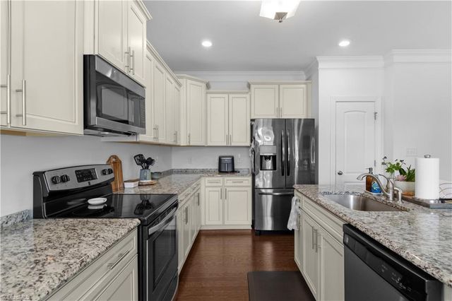 113 Lakeside Crossing, Advance, NC 27006