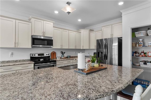 113 Lakeside Crossing, Advance, NC 27006