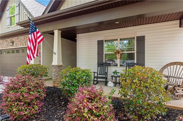 113 Lakeside Crossing, Advance, NC 27006