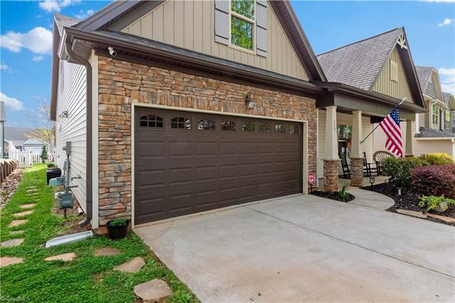 113 Lakeside Crossing, Advance, NC 27006