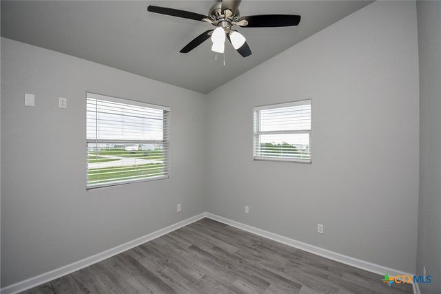 90 Bluefish Lane, Palacios, TX 77465