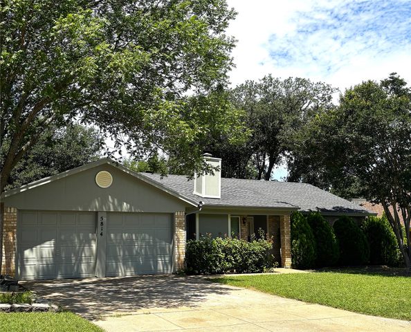 5814 Cedar Ridge Drive, Arlington, TX 76017