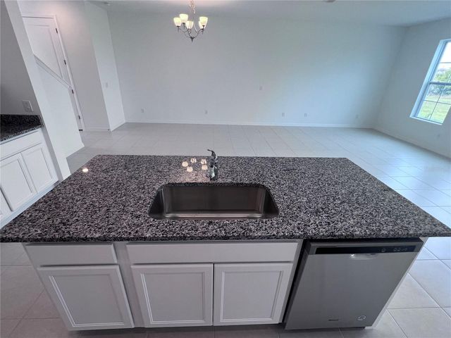 1622 SANIBEL DRIVE, Davenport, FL 33896