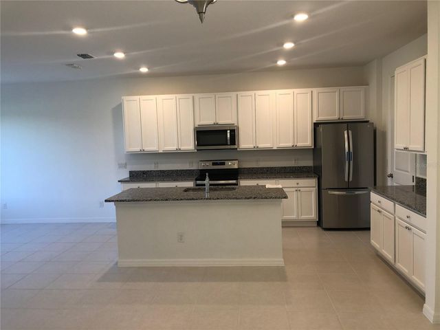 1622 SANIBEL DRIVE, Davenport, FL 33896