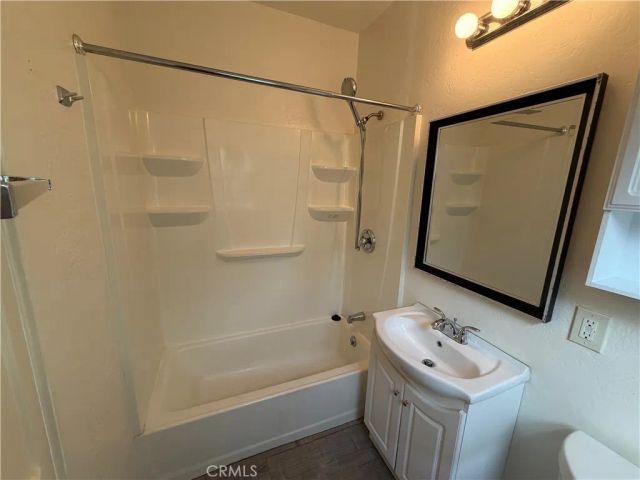 1917 E 4th 9, Long Beach, CA 90802