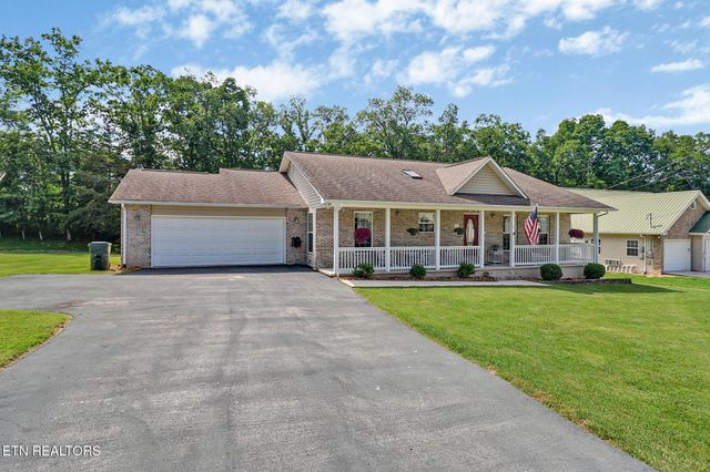 21 Knights Way, Crossville, TN 38571
