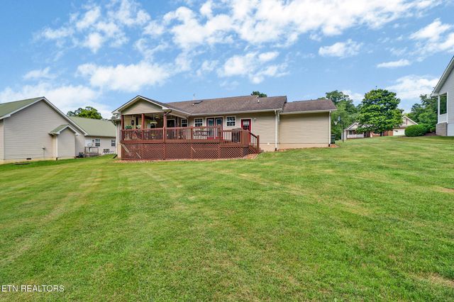 21 Knights Way, Crossville, TN 38571