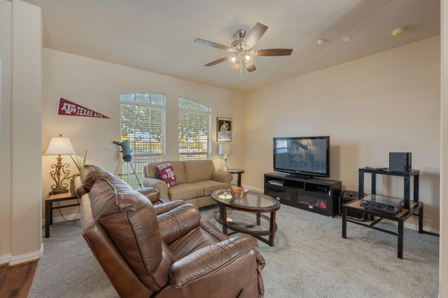 1198 Jones Butler Road 105, College Station, TX 77840