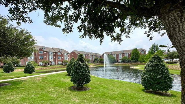 1198 Jones Butler Road 105, College Station, TX 77840