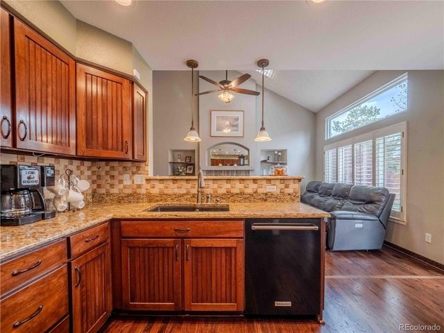 10071 Silver Maple Circle, Highlands Ranch, CO 80129