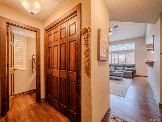 10071 Silver Maple Circle, Highlands Ranch, CO 80129