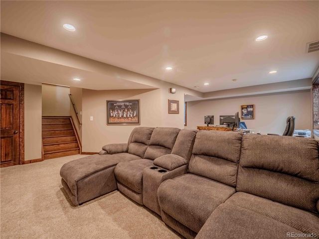 10071 Silver Maple Circle, Highlands Ranch, CO 80129