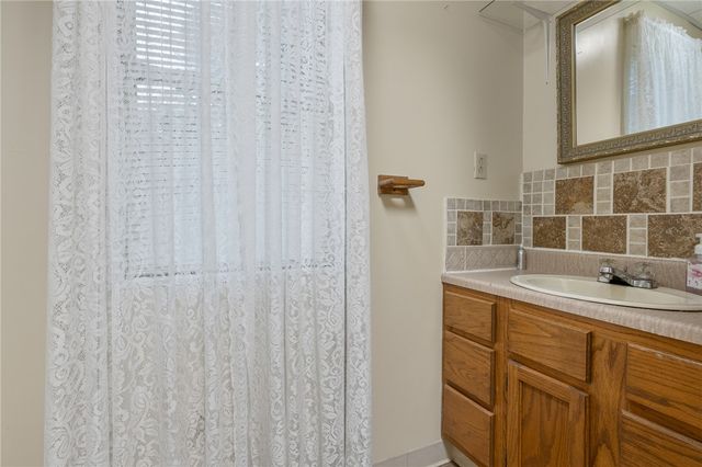 4150 Valley Road, Harrison, AR 72601