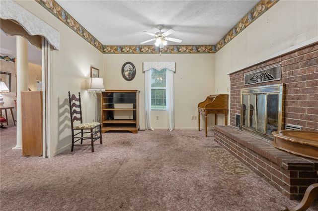 4150 Valley Road, Harrison, AR 72601