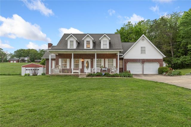 4150 Valley Road, Harrison, AR 72601